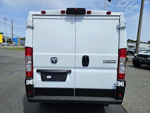 2024 RAM ProMaster 2500 Base