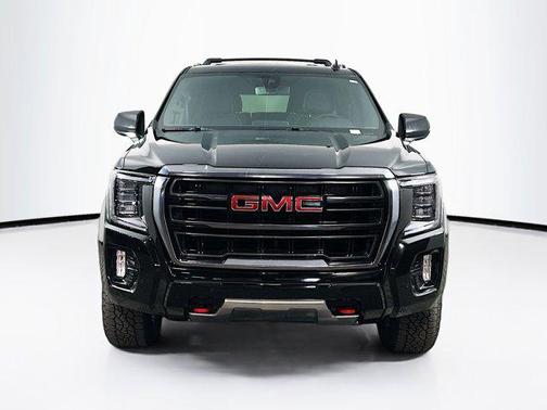 2022 GMC Yukon XL 4WD AT4