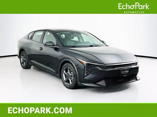 Interstellar Gray 2025 Kia K4 LXS