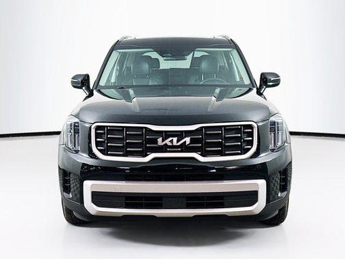 Ebony Black 2025 Kia Telluride S