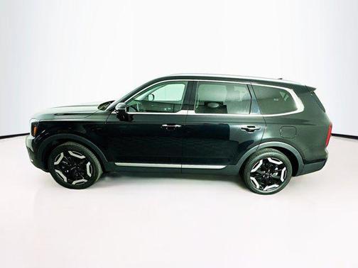 Ebony Black 2025 Kia Telluride S