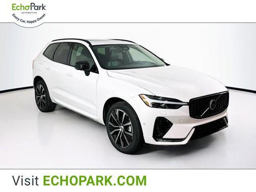 2025 Volvo XC60 B5 Plus