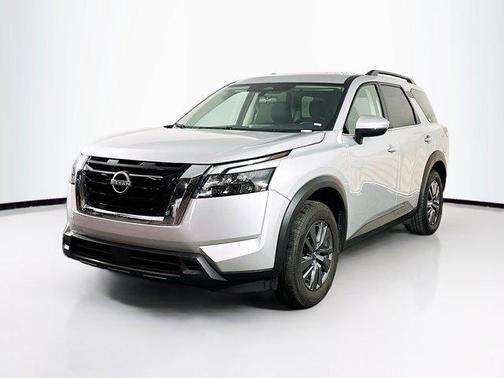 2025 Nissan Pathfinder SV FWD