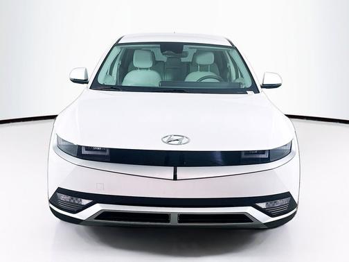 Atlas White 2023 Hyundai IONIQ 5 SEL