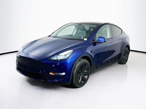 2023 Tesla Model Y Long Range Dual Motor All-Wheel Drive