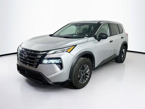Brilliant Silver Metallic 2024 Nissan Rogue S