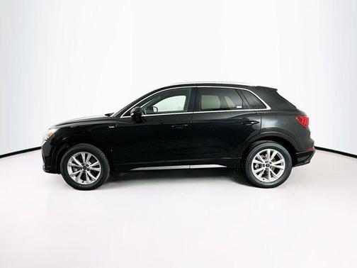 2023 Audi Q3 Premium 45 TFSI S line quattro Tiptronic