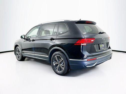 2024 Volkswagen Tiguan 2.0T Wolfsburg Edition