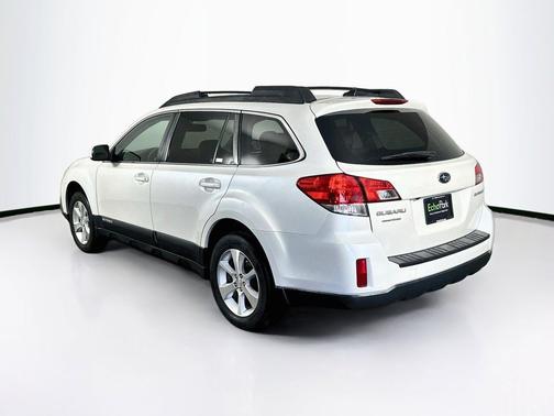 Satin White Pearl 2014 Subaru Outback 2.5i Limited