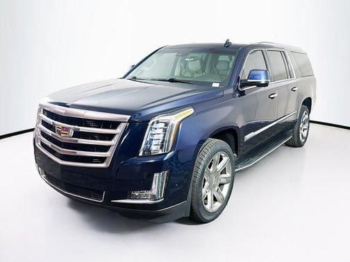 2017 Cadillac Escalade ESV Luxury