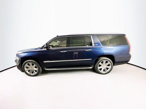 2017 Cadillac Escalade ESV Luxury
