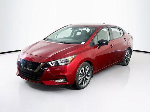 Scarlet Ember Pearl Metallic 2020 Nissan Versa 1.6 S
