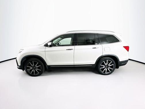 White Diamond Pearl 2019 Honda Pilot Elite