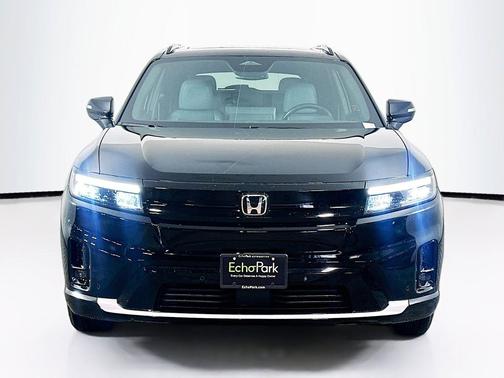 Raven Black 2024 Honda Prologue Touring