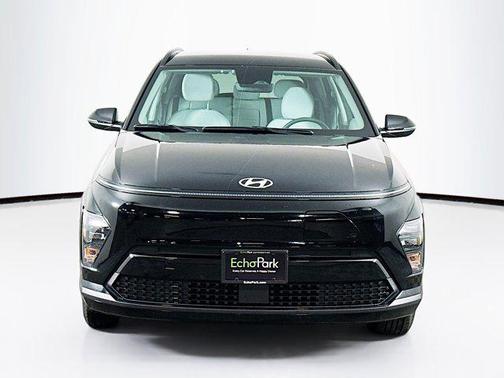 Abyss Black Pearl 2024 Hyundai KONA EV SEL