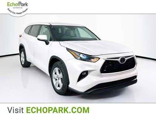 2024 Toyota Highlander LE