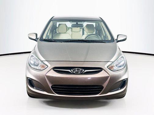 Mocha Bronze 2012 Hyundai Accent GLS