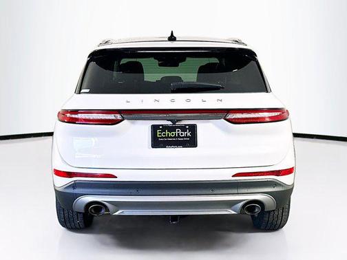 Pristine White Metallic Tri-Coat 2023 Lincoln Corsair Reserve