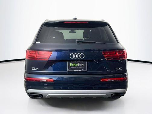 Ink Blue Metallic 2018 Audi Q7 3.0T Premium Plus
