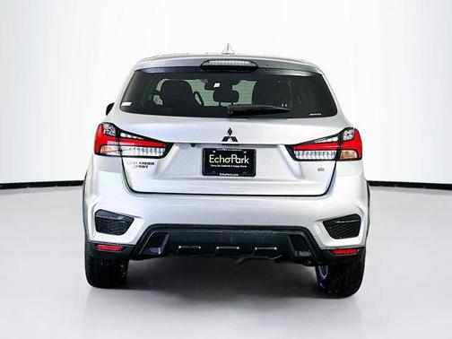 2025 Mitsubishi Outlander Sport SE