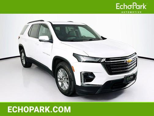 Summit White 2023 Chevrolet Traverse LT Leather