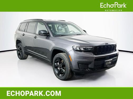 Baltic Gray Metallic Clearcoat 2023 Jeep Grand Cherokee L Altitude