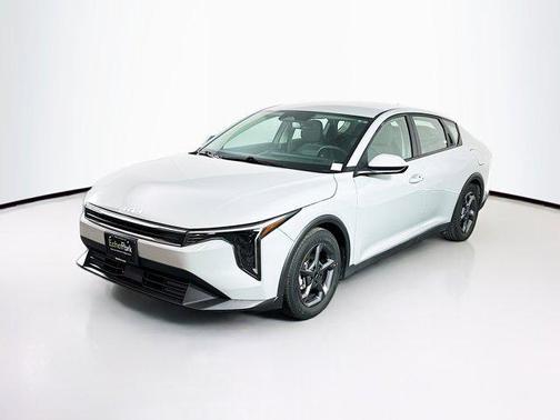 Morning Haze 2025 Kia K4 LXS
