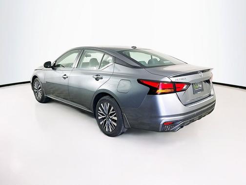 Gun Metallic 2023 Nissan Altima 2.5 SV