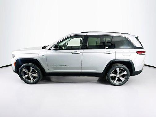 Silver Zynith 2022 Jeep Grand Cherokee 4xe Base