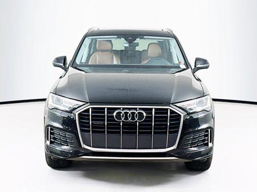 Night Black 2020 Audi Q7 45 Premium Plus