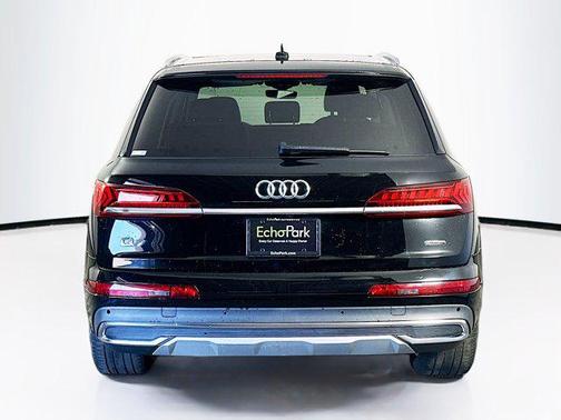 Night Black 2020 Audi Q7 45 Premium Plus