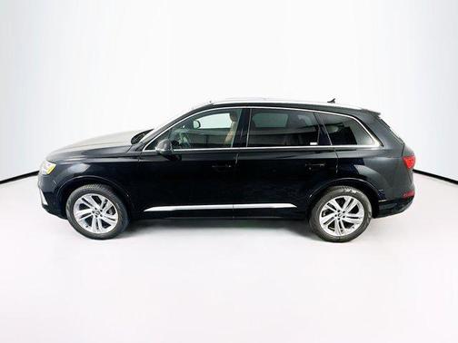 Night Black 2020 Audi Q7 45 Premium Plus