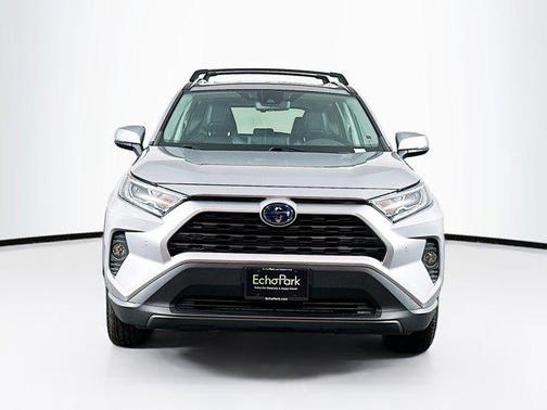 2021 Toyota RAV4 Hybrid XLE Premium