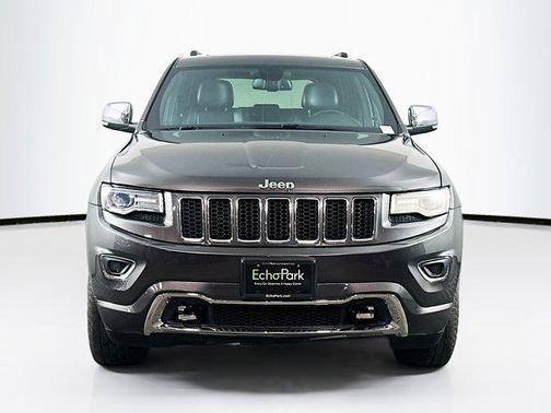 Brilliant Black Crystal Pearlcoat 2014 Jeep Grand Cherokee Overland