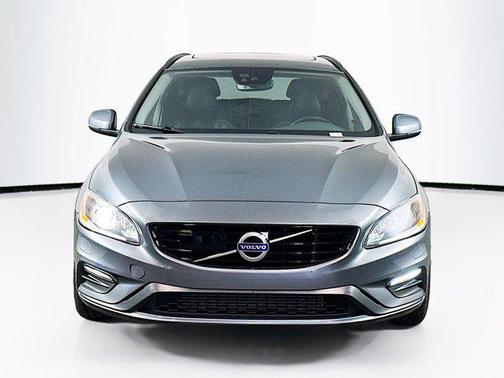 2018 Volvo V60 T5 Dynamic