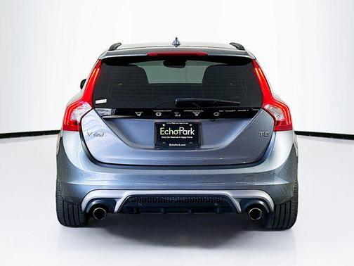 2018 Volvo V60 T5 Dynamic