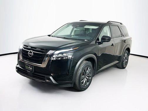 2024 Nissan Pathfinder SV 4WD
