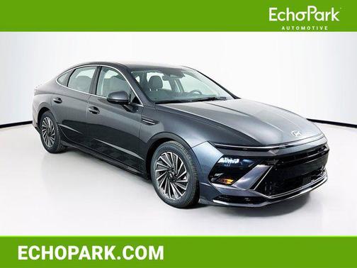 2025 Hyundai SONATA Hybrid SE