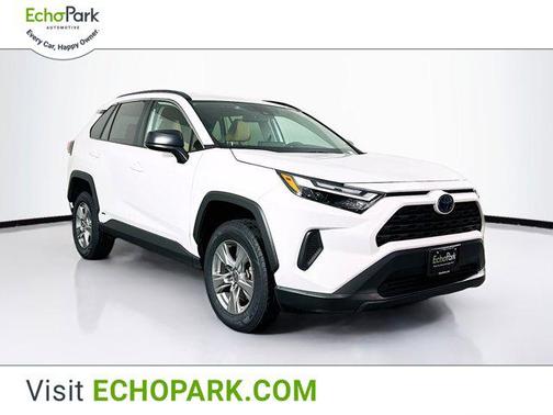 2024 Toyota RAV4 Hybrid LE
