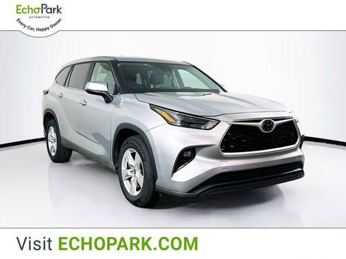 2024 Toyota Highlander LE
