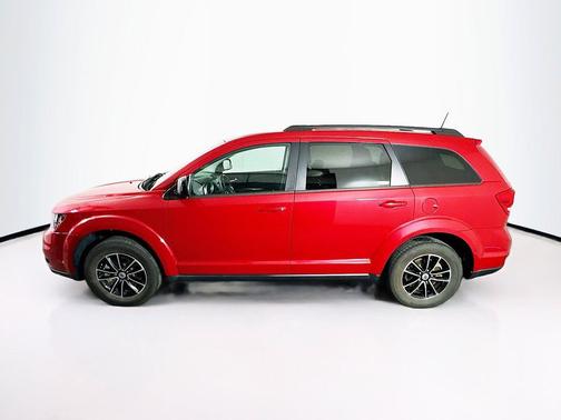 Redline 2 Coat Pearl 2019 Dodge Journey SE