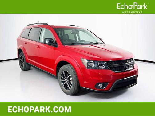 Redline 2 Coat Pearl 2019 Dodge Journey SE