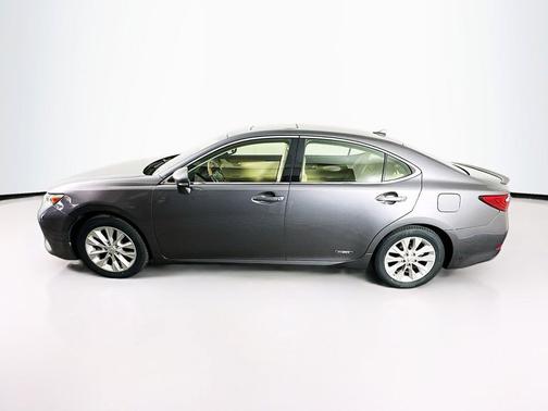 Nebula Gray Pearl 2013 Lexus ES 300h Base