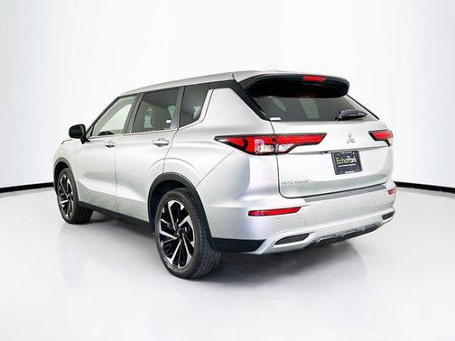 2023 Mitsubishi Outlander SE 2.5 2WD