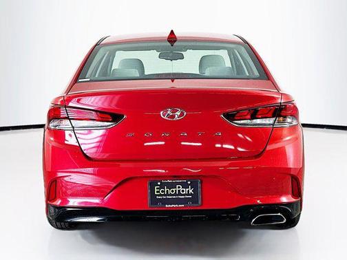 2018 Hyundai SONATA SEL