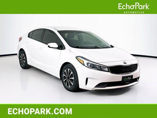 Snow White Pearl 2018 Kia Forte LX