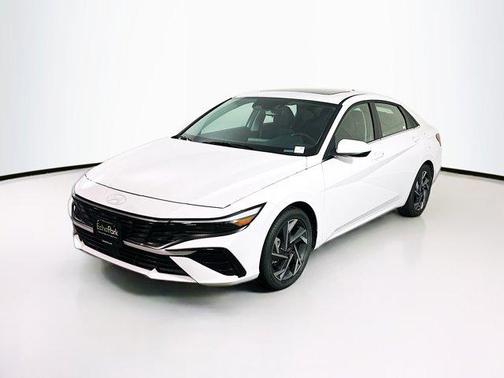 2025 Hyundai ELANTRA SEL