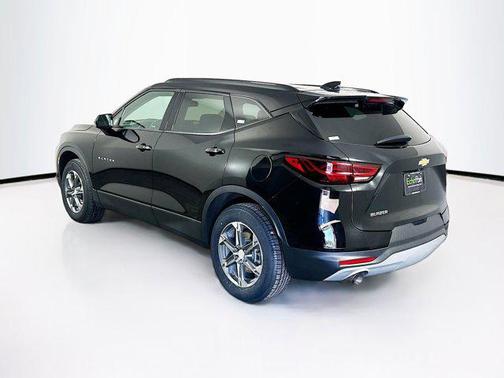 Black 2023 Chevrolet Blazer 2LT