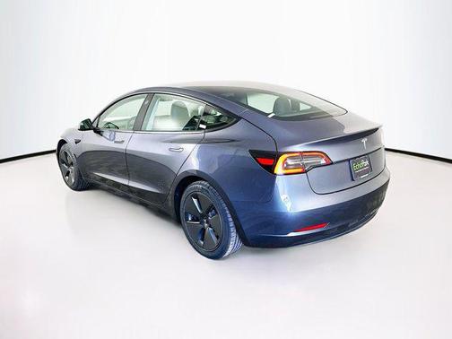 Gray 2023 Tesla Model 3 Standard Range