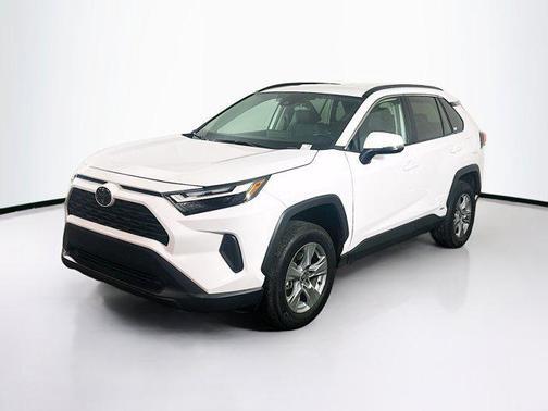 Ice Cap 2025 Toyota RAV4 Hybrid XLE